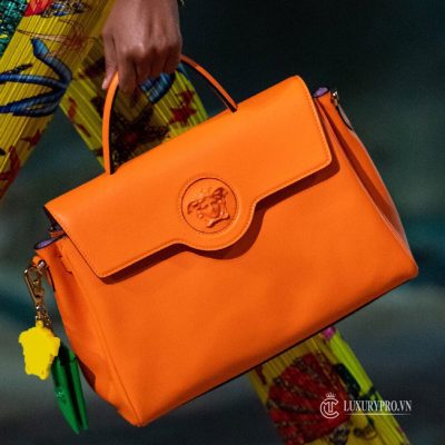 tui xach nu versace 9