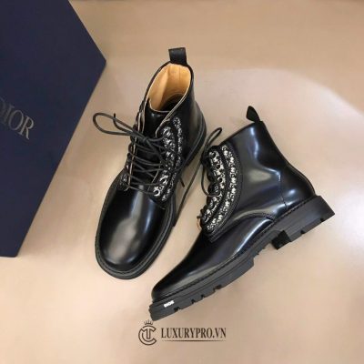 Giày Boot Dior nam da bê nguyên miếng màu đen họa tiết trắng giay dior 1 1