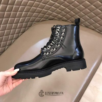 Giày Boot Dior nam da bê nguyên miếng màu đen họa tiết trắng giay dior 6 1