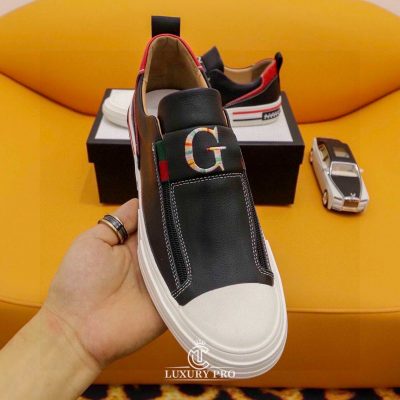 Giày Slipon Gucci Nam Màu Đen Da Trơn Cao Cấp giay luoi gucci nam chinh hang 2