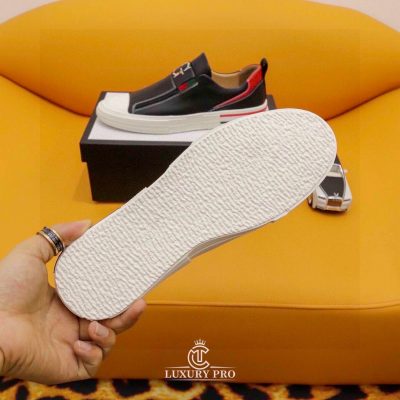 Giày Slipon Gucci Nam Màu Đen Da Trơn Cao Cấp giay luoi gucci nam chinh hang 7