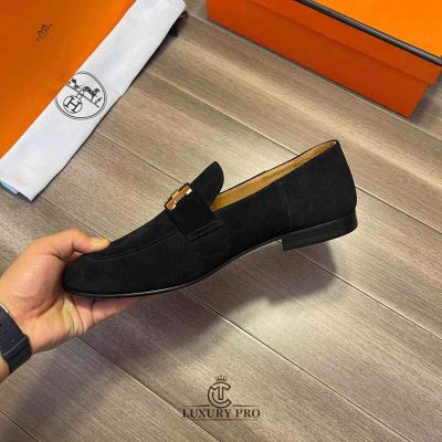 Giày Loafer Hermes Nam Da Lộn Màu Đen Sang Trọng giay nam hermes 1 5