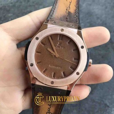 dong ho hublot rep 9