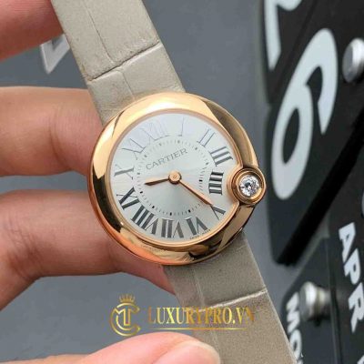 dong ho cartier nu mat tron 2