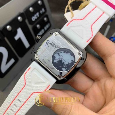 dong ho co sevenfriday fake 4