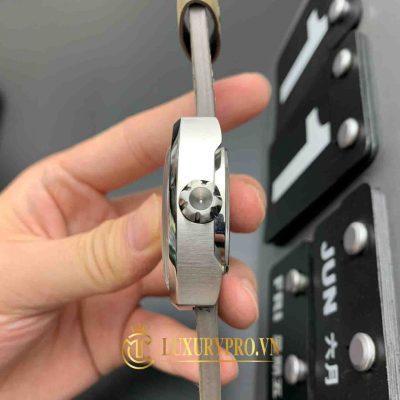 dong ho sevenfriday nam day da 5