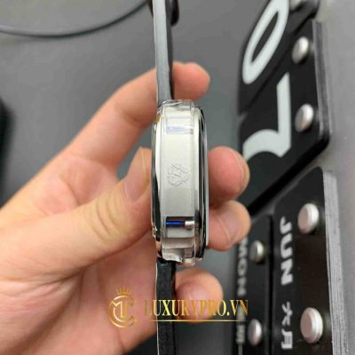 dong ho thuy sy sevenfriday 4