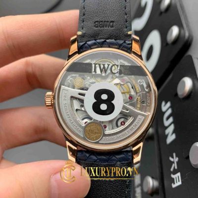 gia dong ho iwc 5 1