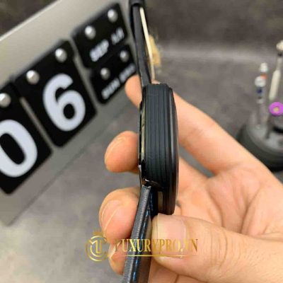 gia dong ho sevenfriday 5