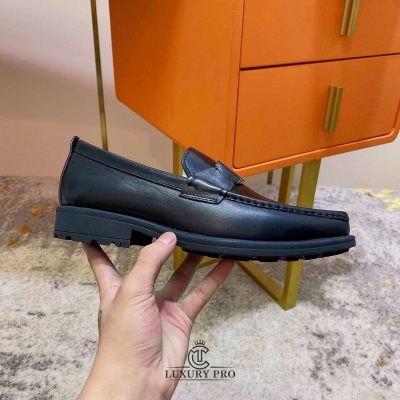Giày Loafer Salvatore Ferragamo Da Trơn Mặt Khuy In Tên giay ferragamo 7 2