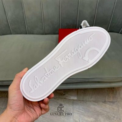 Giày Salvatore Ferragamo Gancini Sneaker Phối Màu Đen Đỏ giay ferragamo 9 1