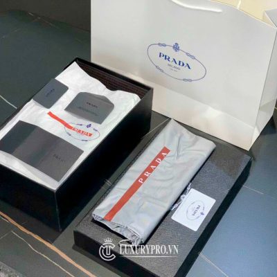 Giày Prada Nam Dáng Thể Thao Da Lộn Màu Ghi Xám giay prada 6 2