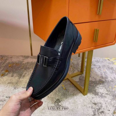 Giày Loafer Salvatore Ferragamo Da Trơn Mặt Kim Loại In Tên giay salvatore ferragamo fake 1 2 2