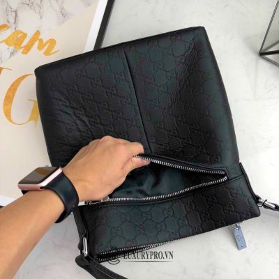 tui deo cheo gucci nam 8