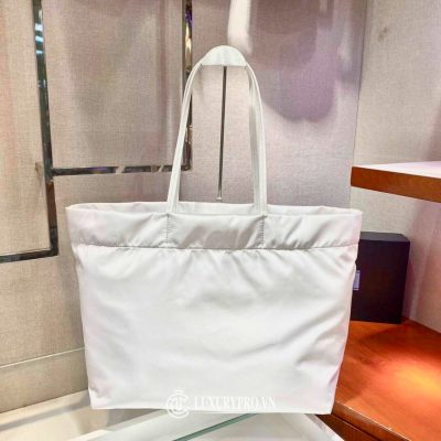 Túi xách tay Prada nữ màu trắng Vip tui prada 7 4