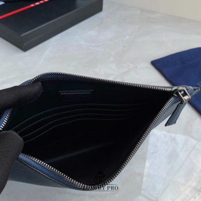 Clutch nam Prada màu xanh logo đen vi da nam prada 6 1