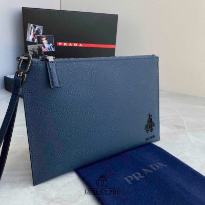 Clutch nam Prada màu xanh logo đen vi da nam prada 7 1