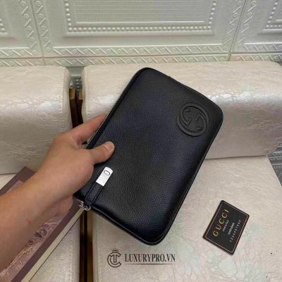 Clutch Gucci nam màu đen da sần logo nổi vi gucci nam 8