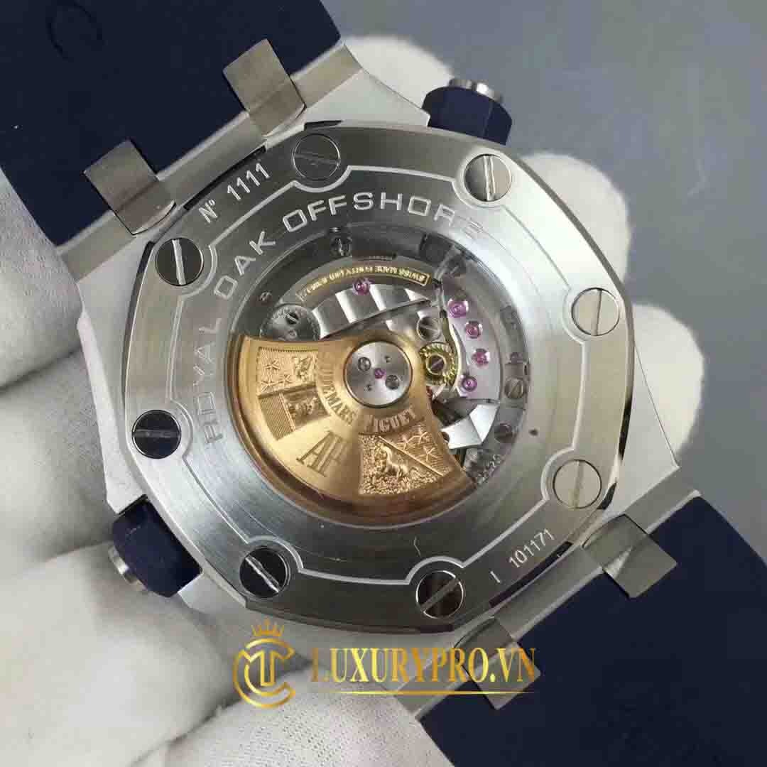 Mặt sau vô cùng nổi bật của Đồng hồ Audemars Piguet Offshore Blue Dial 15710ST.OO.A027CA.01