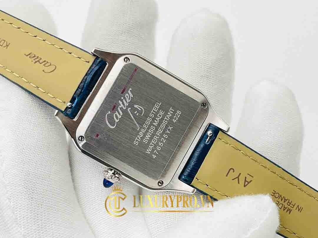 Mặt sau của đồng hồ Cartier Santos Dumont Ladies Blue Leather Strap WSSA0023