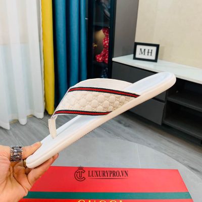 dep gucci nam chinh hang 1