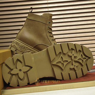 giay louis vuitton gia bao nhieu 7