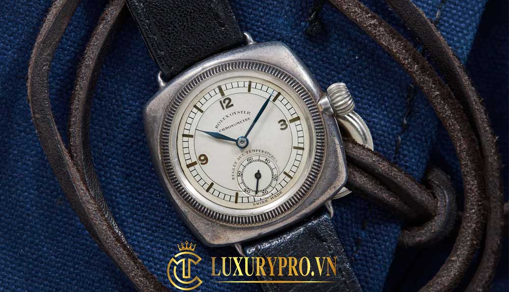 Chiếc đồng hồ chịu áp lực nước đầu tiên Rolex Oyster