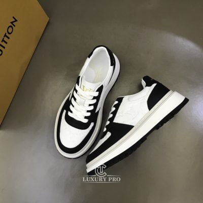 giay hang hieu nam 8 5