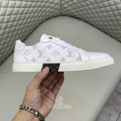 giay lv nam chinh hang 4 2