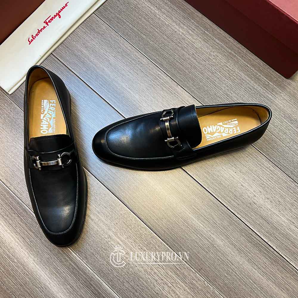 Total 41+ imagen salvatore ferragamo replica shoes