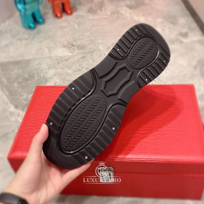 giay the thao fake 7 4