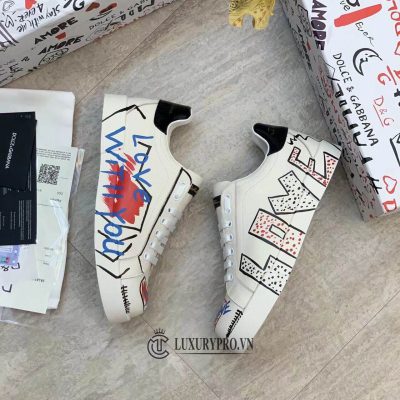 mua giay nam xin o dau 2 4