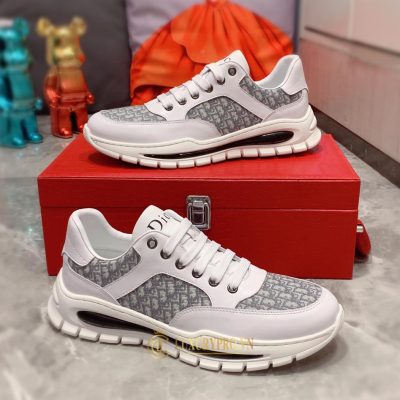 mua giay replica 2 1