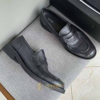 shop giay hang hieu 7 1