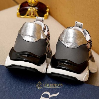 shop giay hang hieu tphcm 3