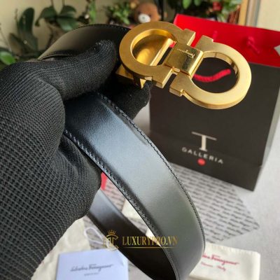 that lung salvatore ferragamo 3 4