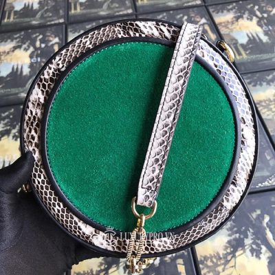 tui xach sieu cap 6 1