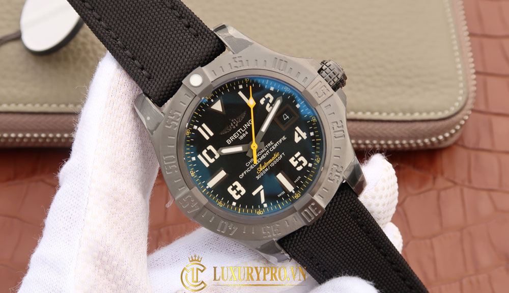 Đồng hồ Breitling siêu cao cấp dành cho quý khách hàng công sở