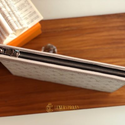 clutch louis vuitton hang hieu 6 2