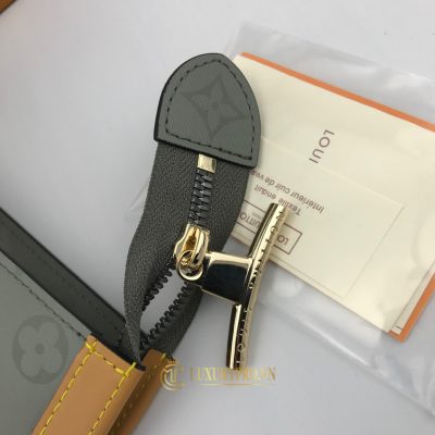 clutch louis vuitton super fake 2 3