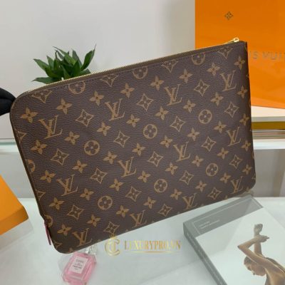 clutch lv chinh hang 8 3