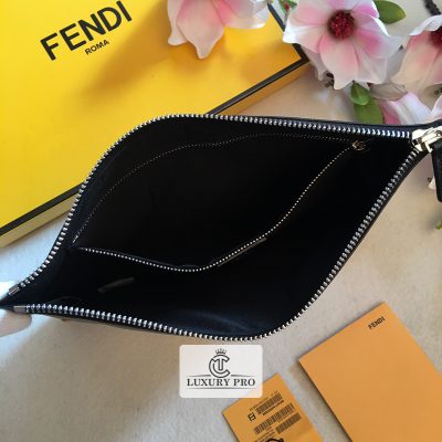 fendi clutch 4 4