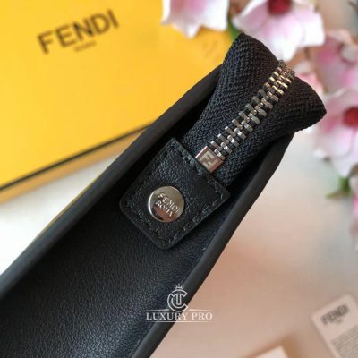 fendi clutch 7 1
