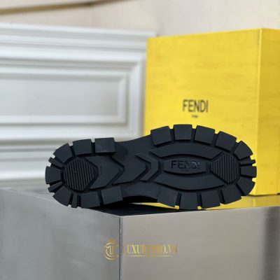 giay fendi boot 1