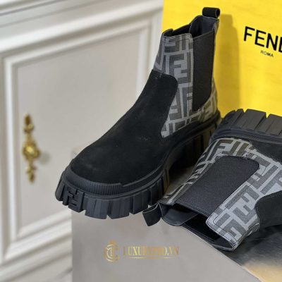 giay fendi boot 3