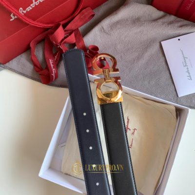 that lung salvatore ferragamo authentic 2 3