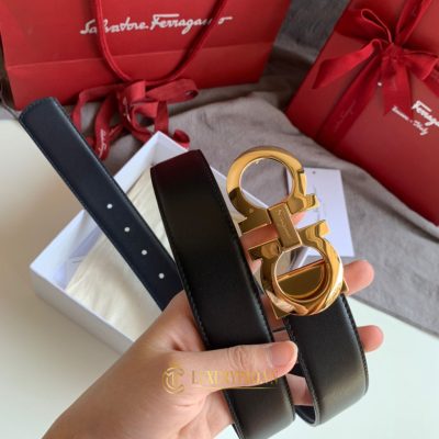 that lung salvatore ferragamo authentic 4 3