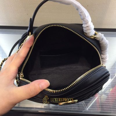 tui deo cheo chanel like auth 5 1