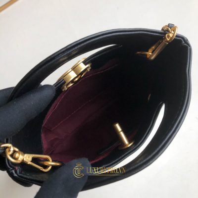 tui xach chanel deo cheo hang hieu 6