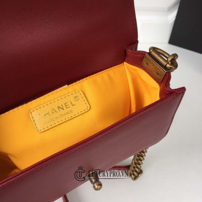 tui xach deo cheo chanel like auth 8